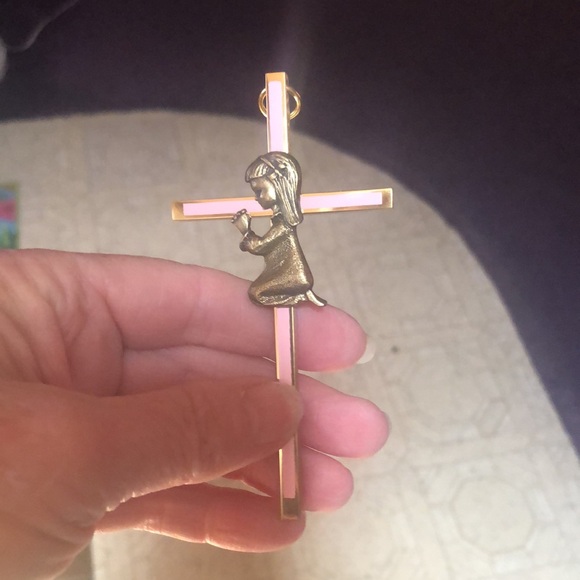 Beautiful Pink Cross with Girl on it - Picture 12 of 12